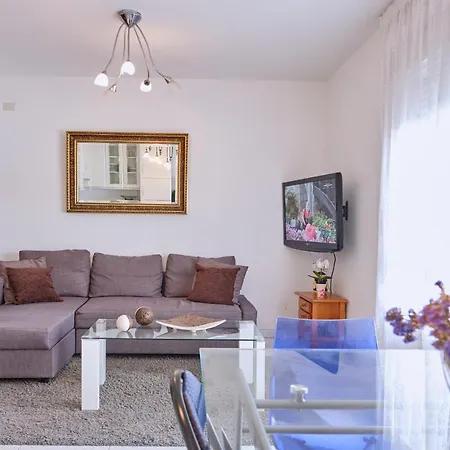 En El Centro De Portosin Apartment Gayanes  (A Coruna)